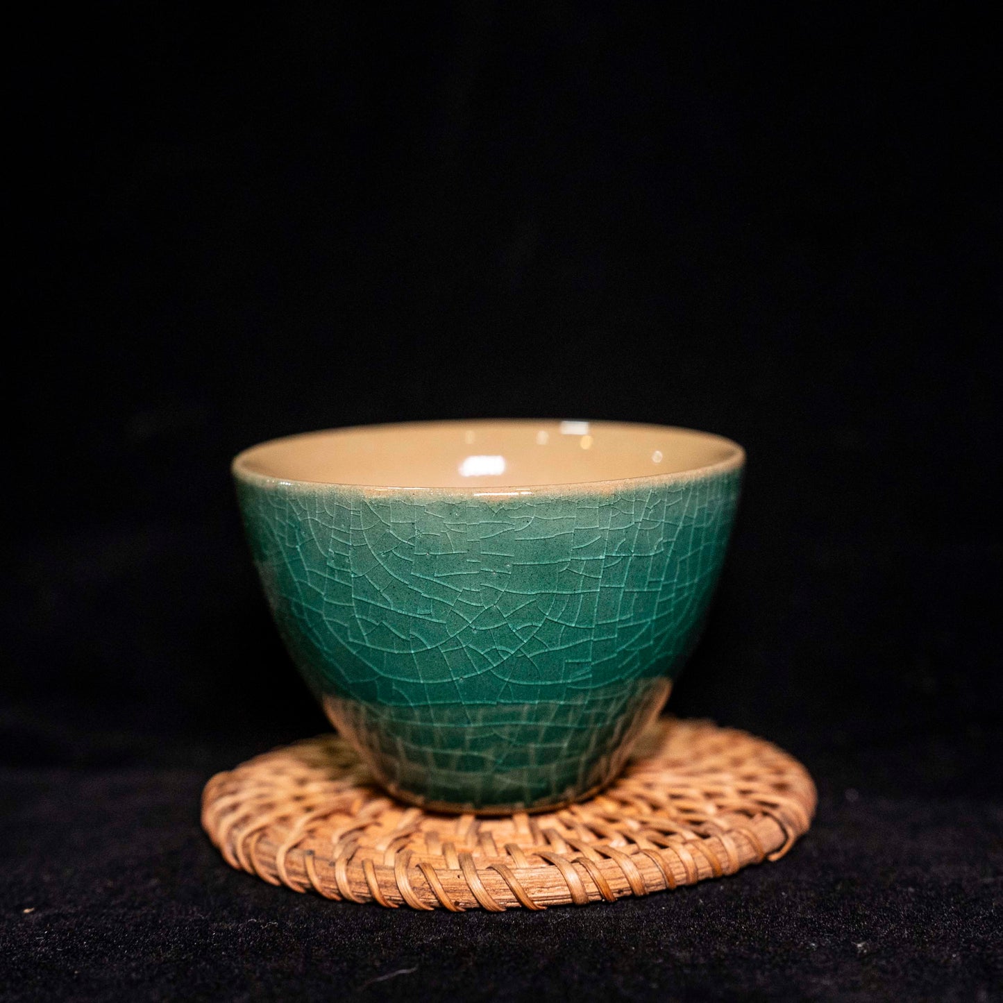 Handmade Cremic Green ice crack Tea Tasting cup