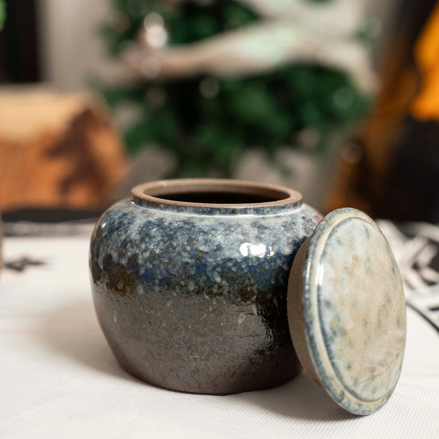 Painting Ceramics Can by Jack&Amy