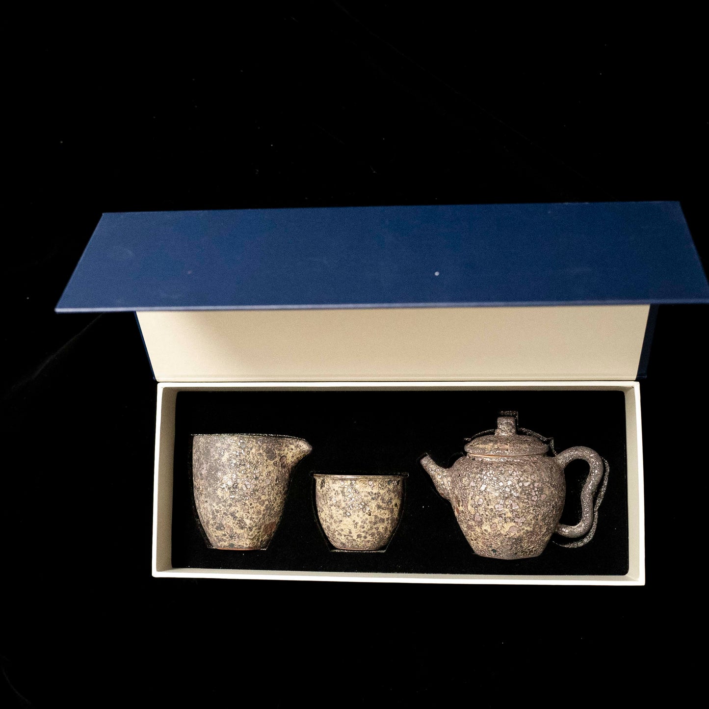 Vocanlo Rock Teaset by Jack&Jason